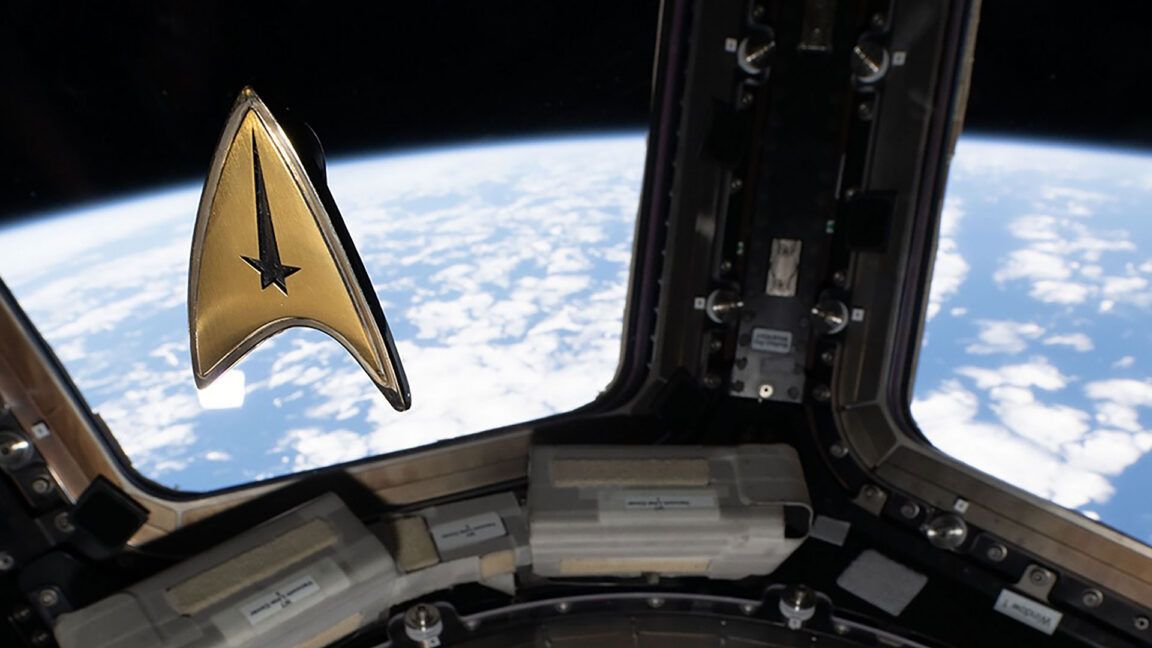 Na Estação Espacial, a língua é Star Trek