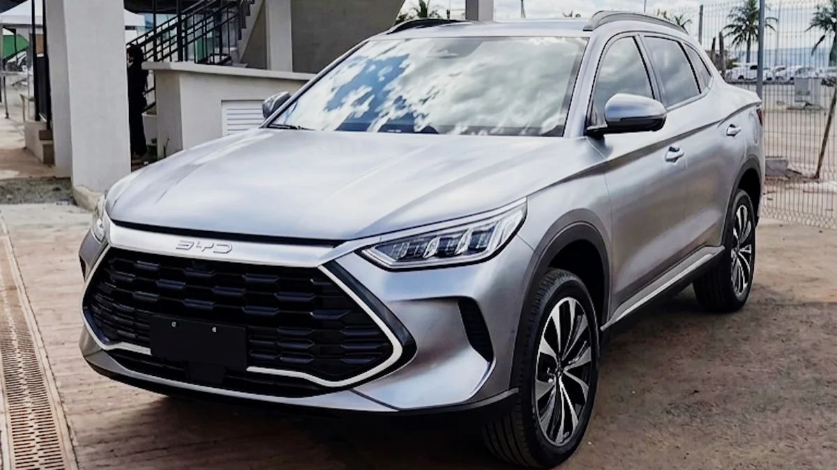 A caça à Toro começou: BYD confirma picape nacional