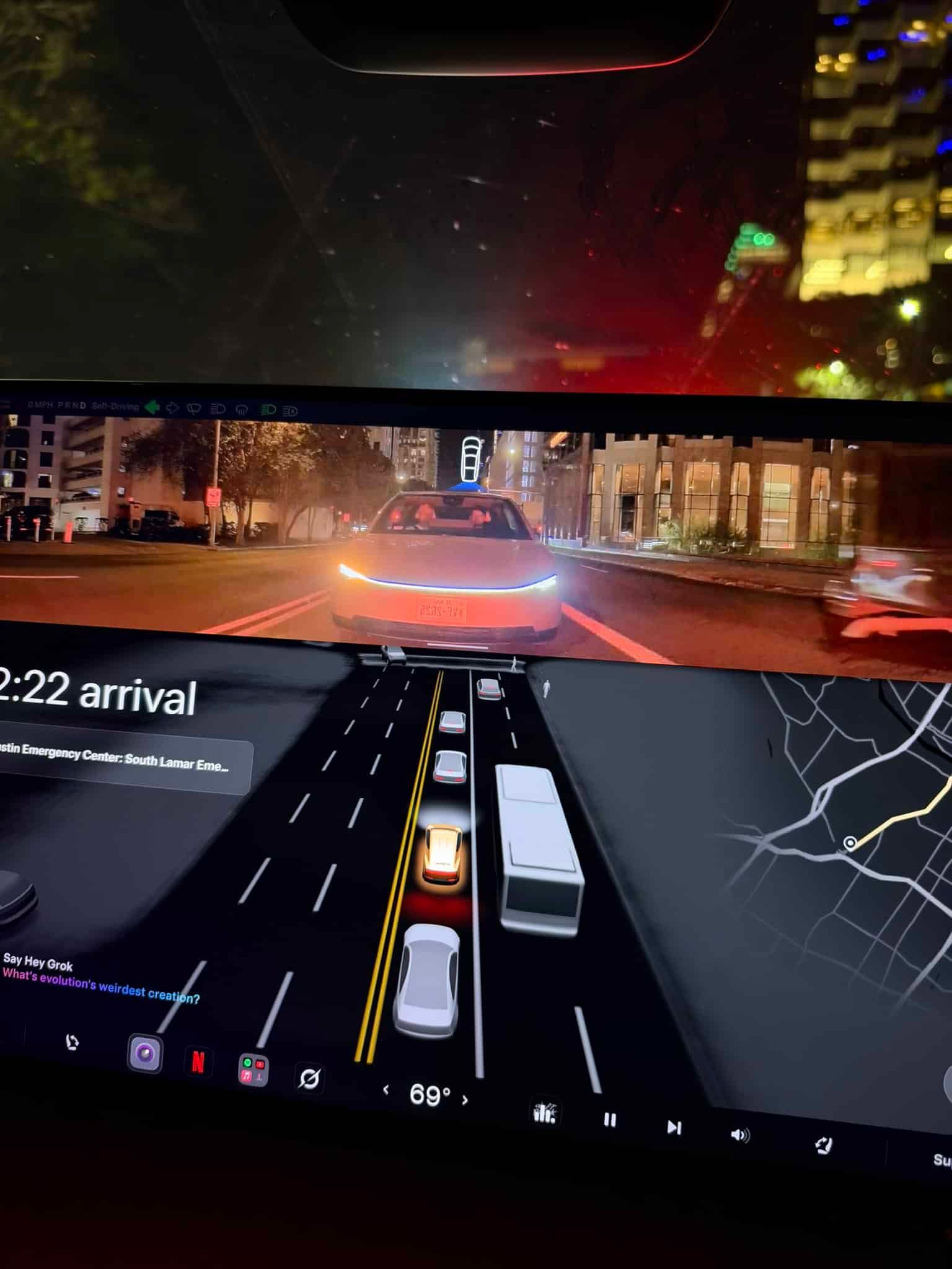 Tesla expande Cybercab com câmera traseira e mais recursos para passageiros