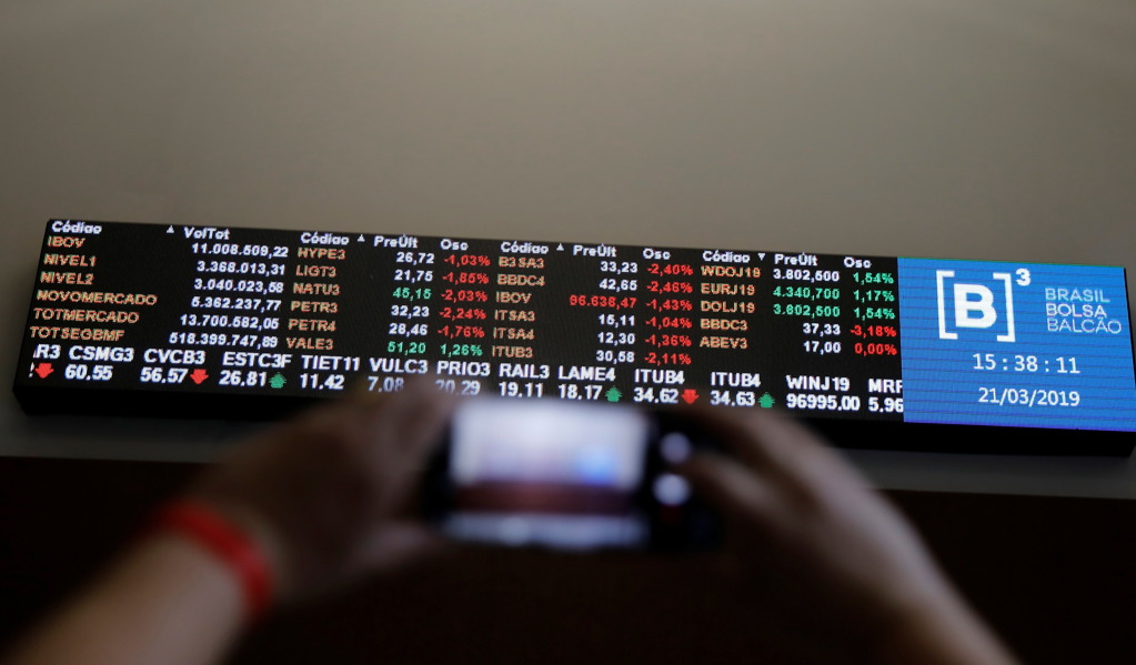 Ibovespa recua R$ 787 bi — analistas veem ponto de entrada em meio à desvalorização