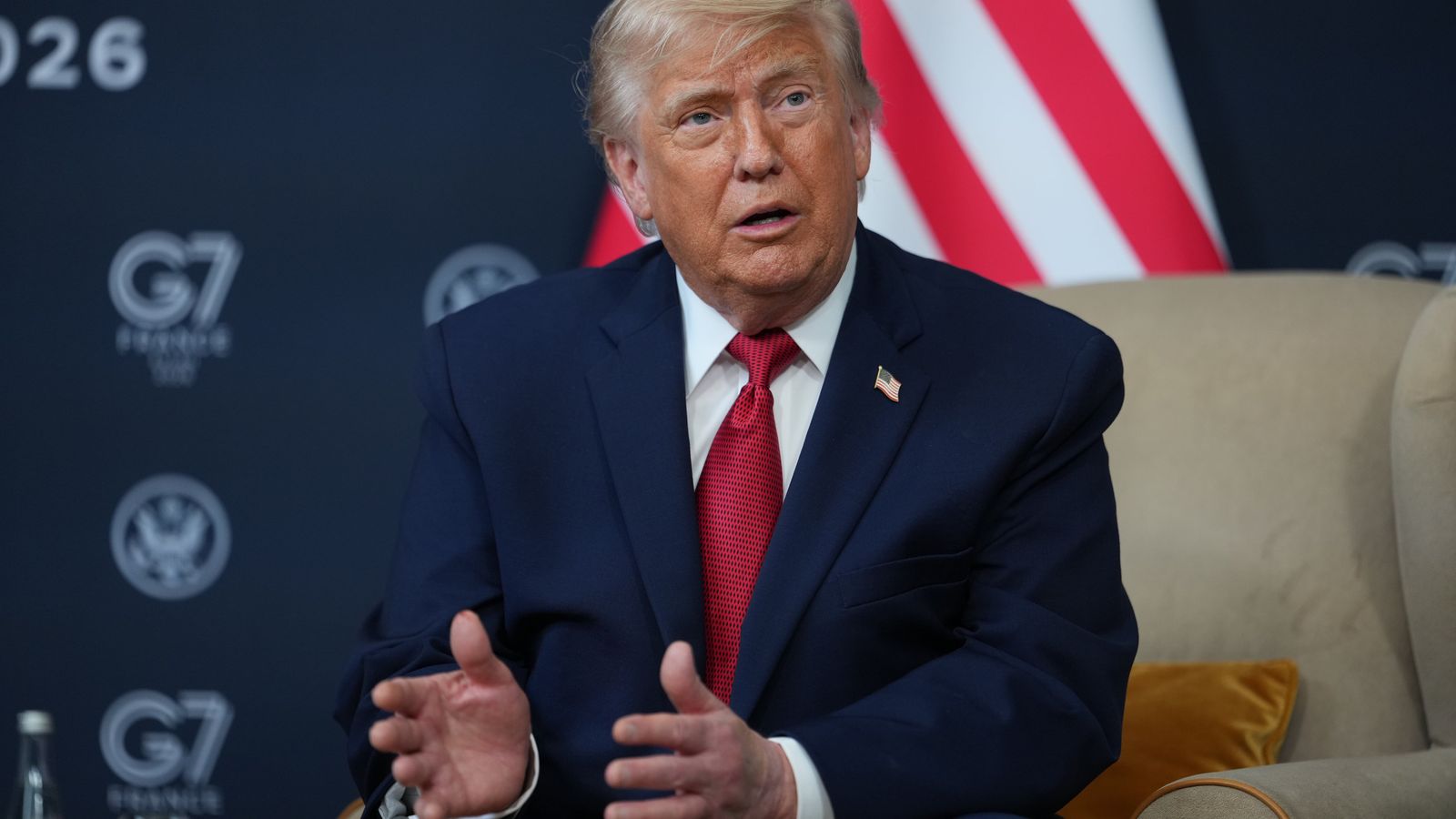 Trump fatura US$ 1,4 bilhão em cripto no primeiro ano de mandato — e levanta alertas éticos