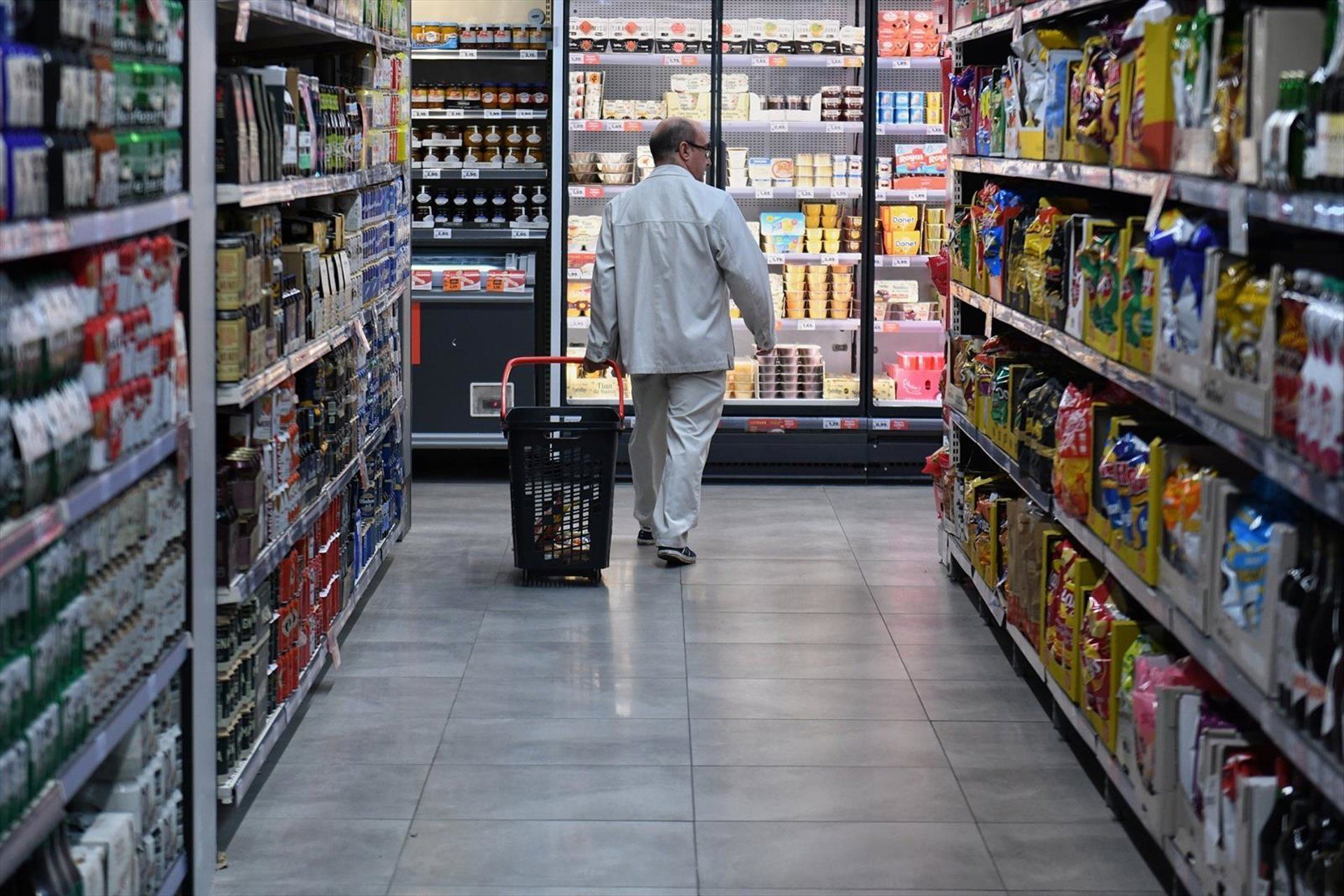 Taxa de poupança de lares espanhóis cai a 11%, menor patamar em mais de três anos