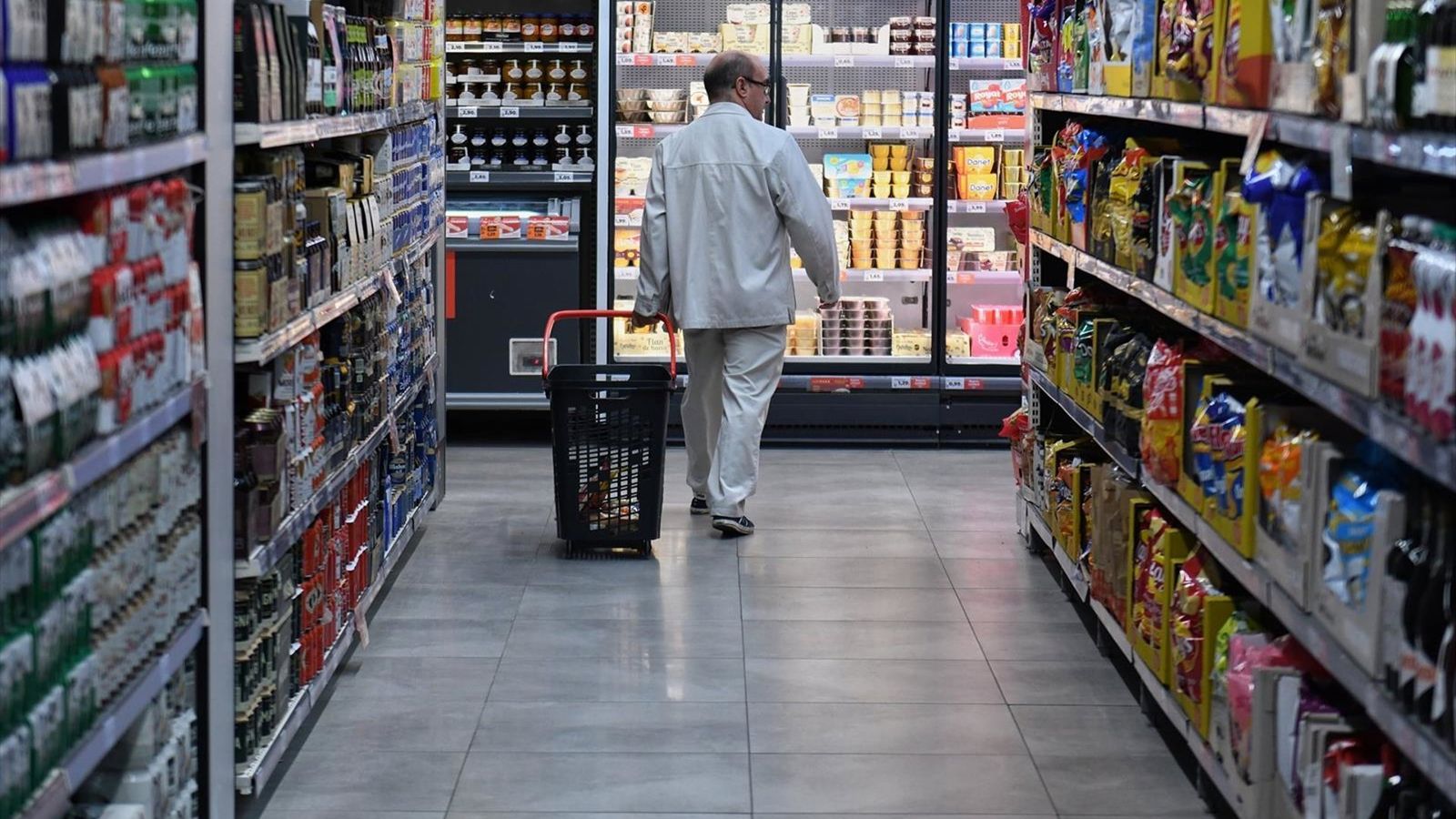 Taxa de poupança de lares espanhóis cai a 11%, menor patamar em mais de três anos