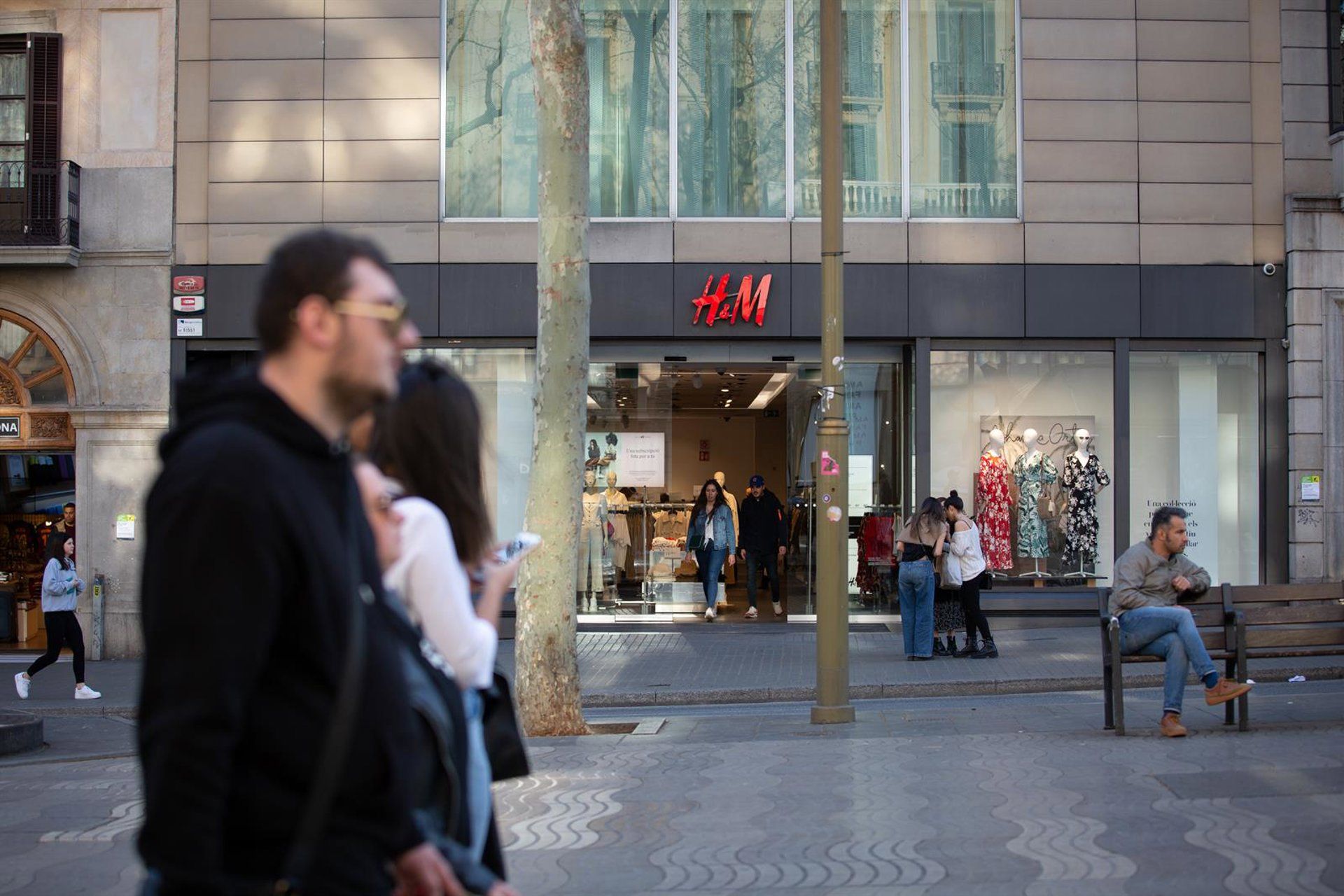 Funcionários da Concentrix entram em greve após corte de 25% na equipe de atendimento da H&M