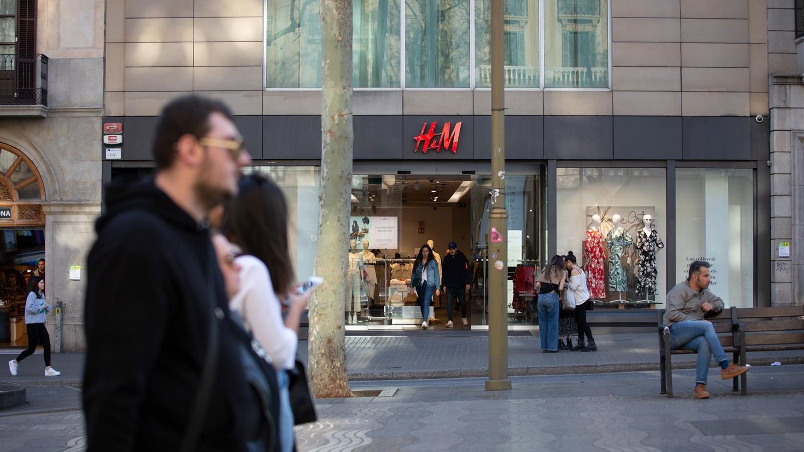 Funcionários da Concentrix entram em greve após corte de 25% na equipe de atendimento da H&M