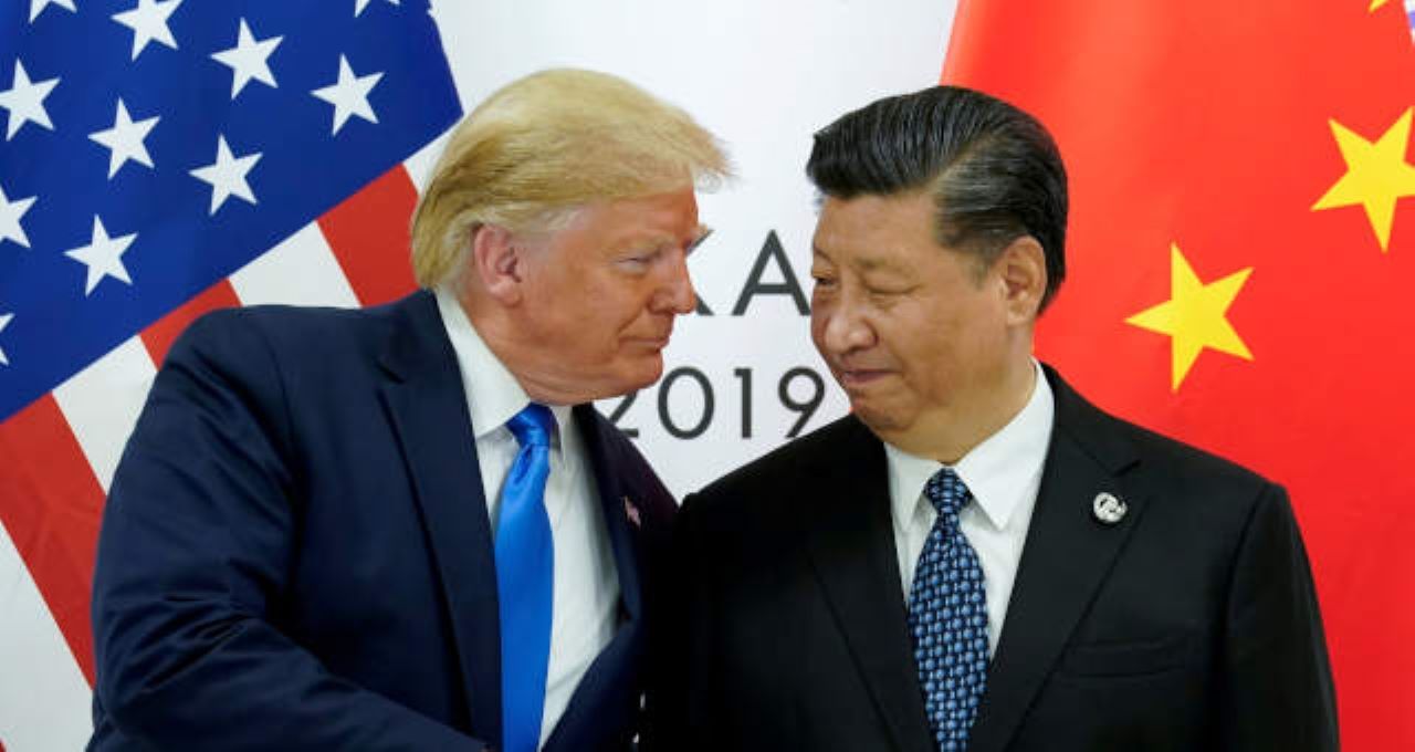 Trump cede à China em busca de "estabilidade estratégica construtiva"