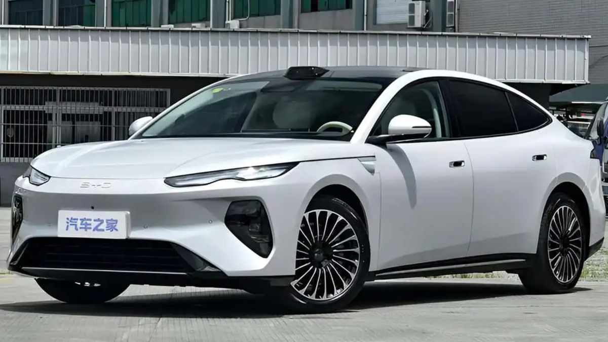 BYD desafia mercado de luxo na China com preço agressivo no novo Seal 08