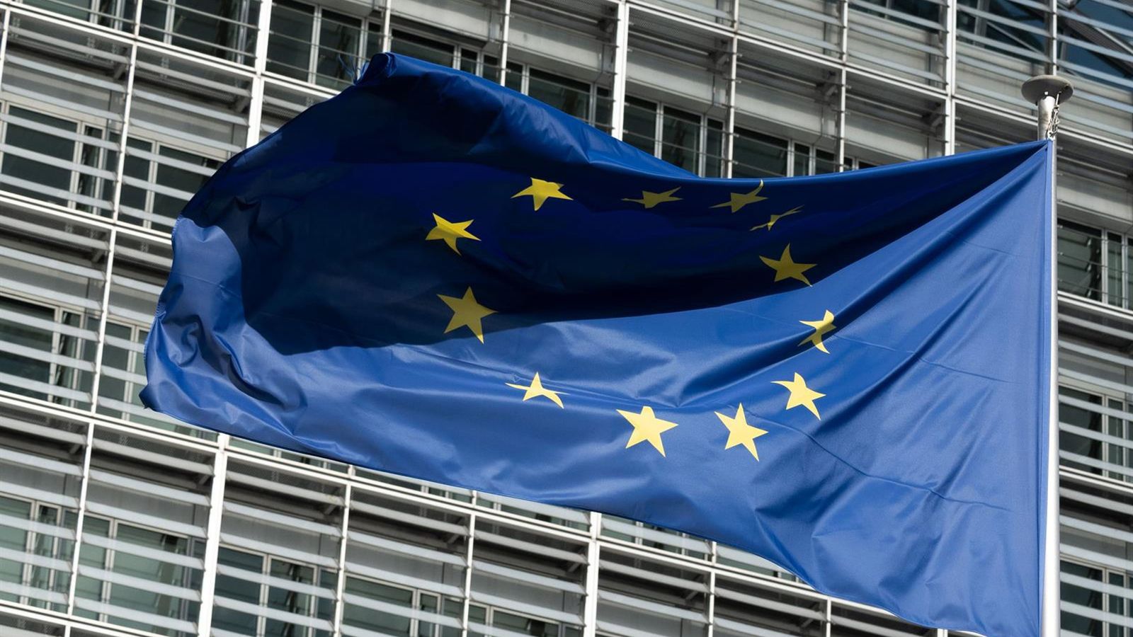 UE quer cortar em 33% tempo de aprovação de normas técnicas