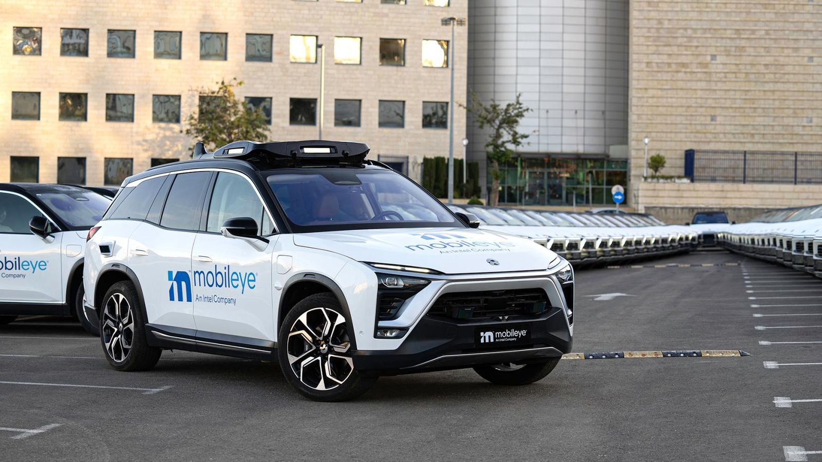 Mobileye escala operação e promete frota de robotáxis nos EUA até 2027