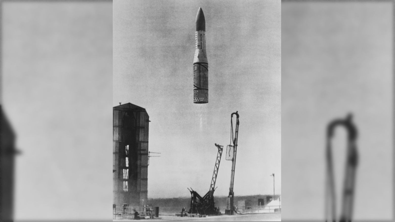 Reino Unido lança satélite Prospero em foguete próprio