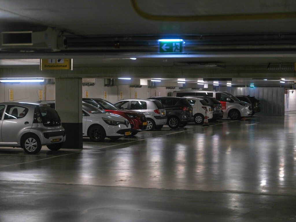 Justiça espanhola proíbe vizinho de cercar vaga de garagem