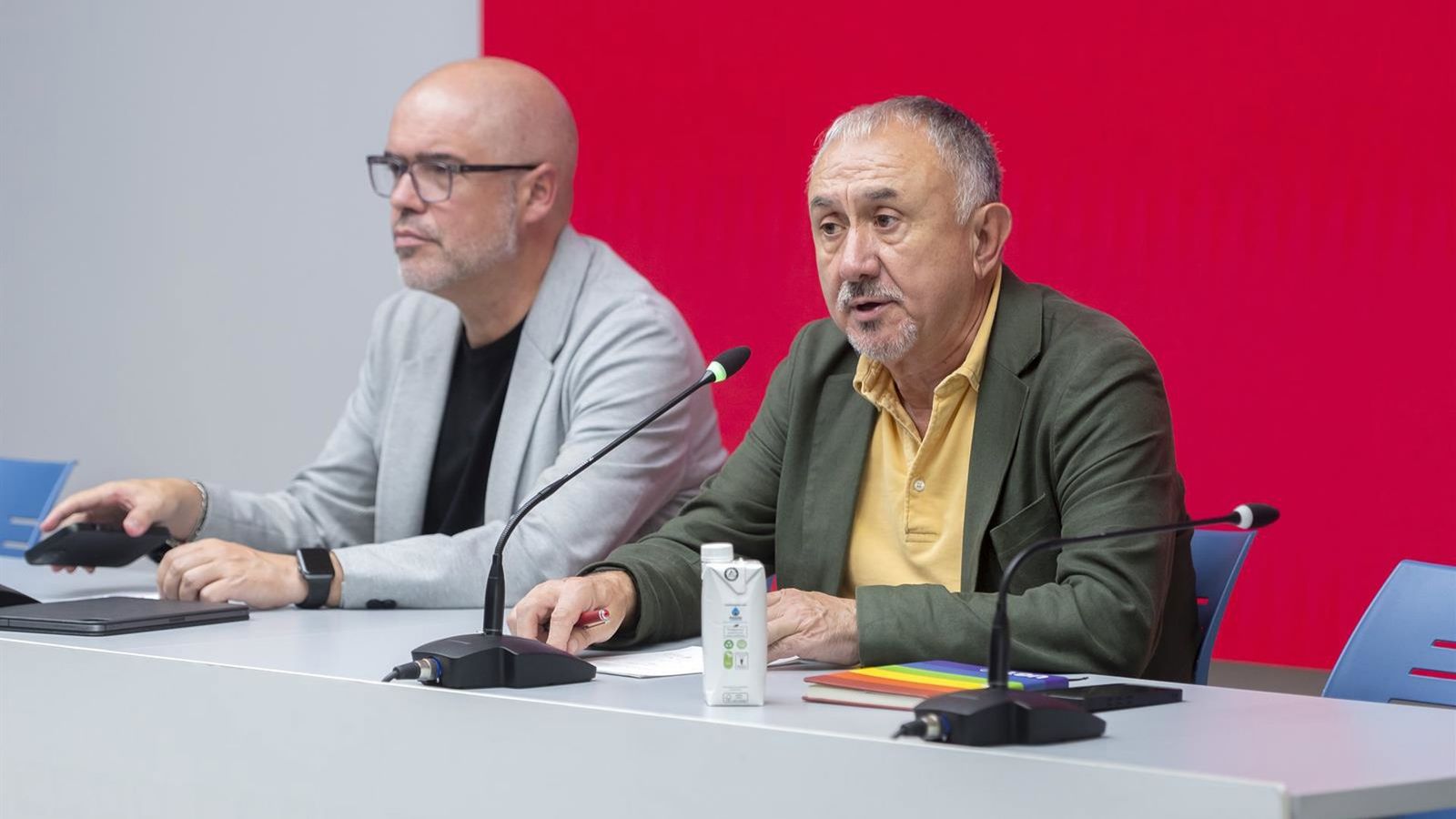 UGT e CCOO criam fundo de 4 milhões de euros para subsidiar grevistas na Espanha