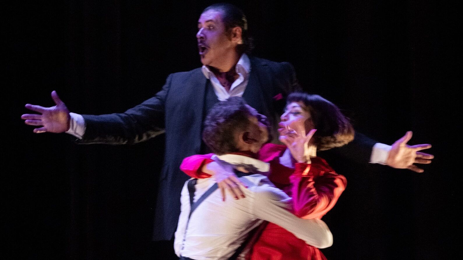 Armin Heinemann une tango e butoh em nova ópera 'Sueños-2'