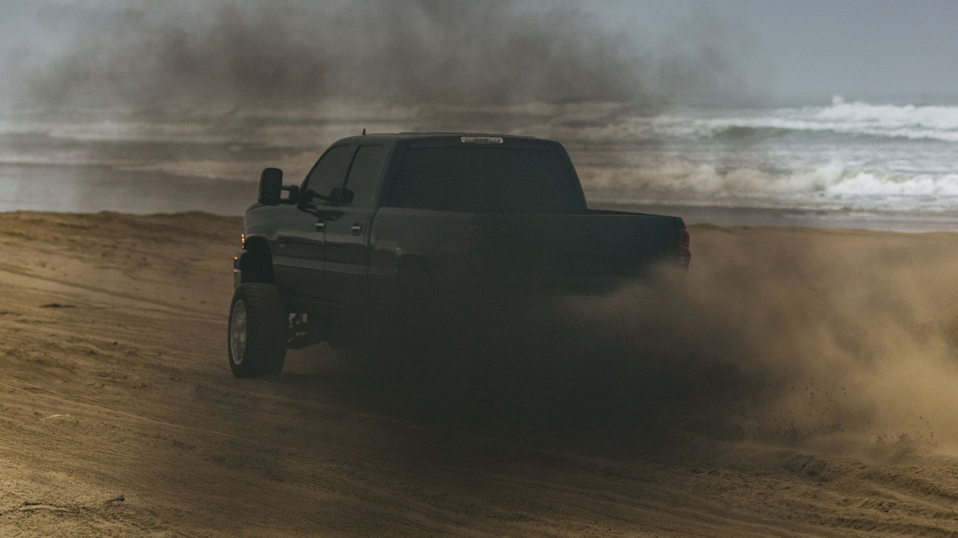 Trump concede perdão a nove mecânicos por violações ambientais em motores a diesel