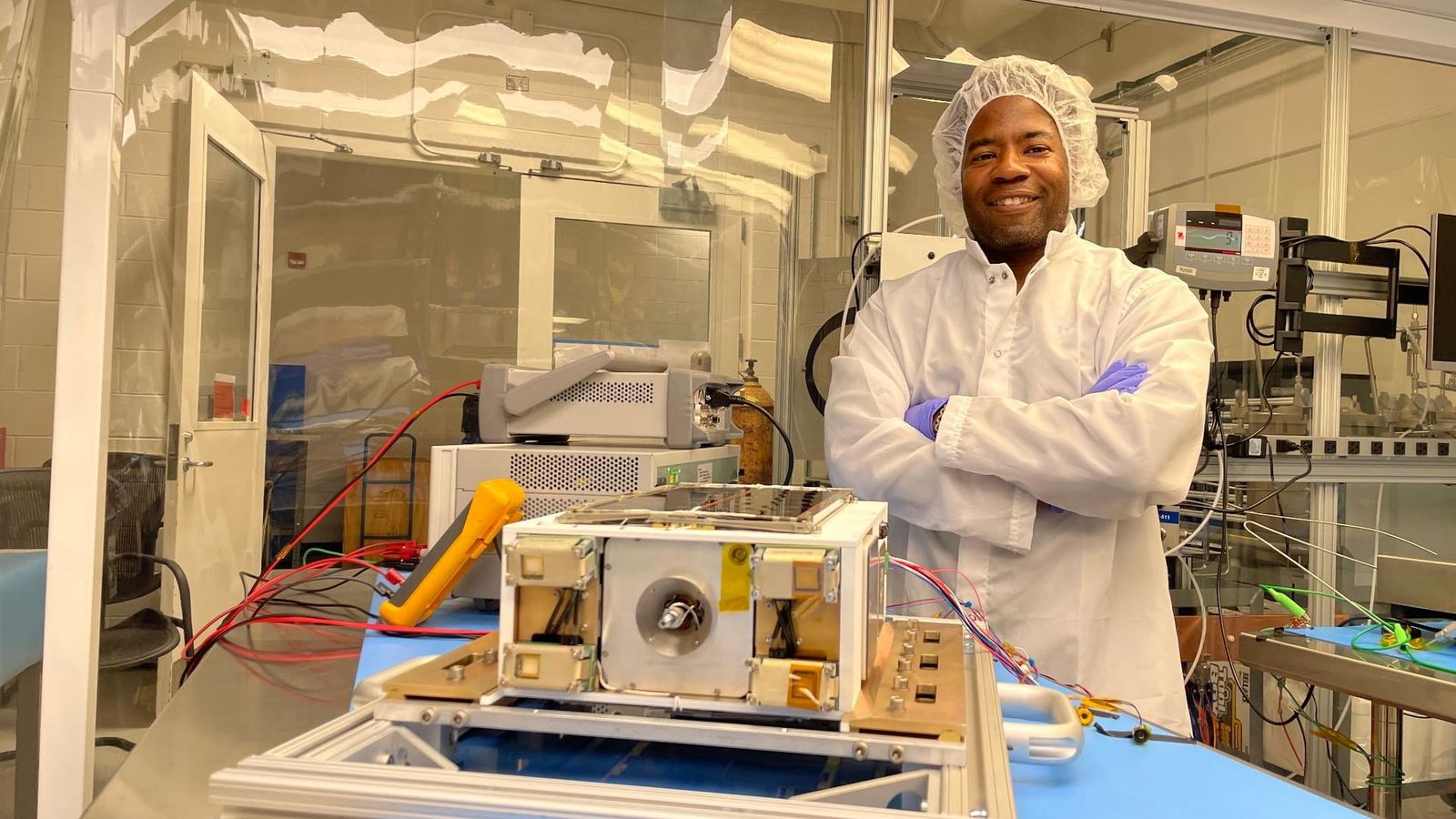 NASA testa propulsão dual para CubeSats mais eficientes