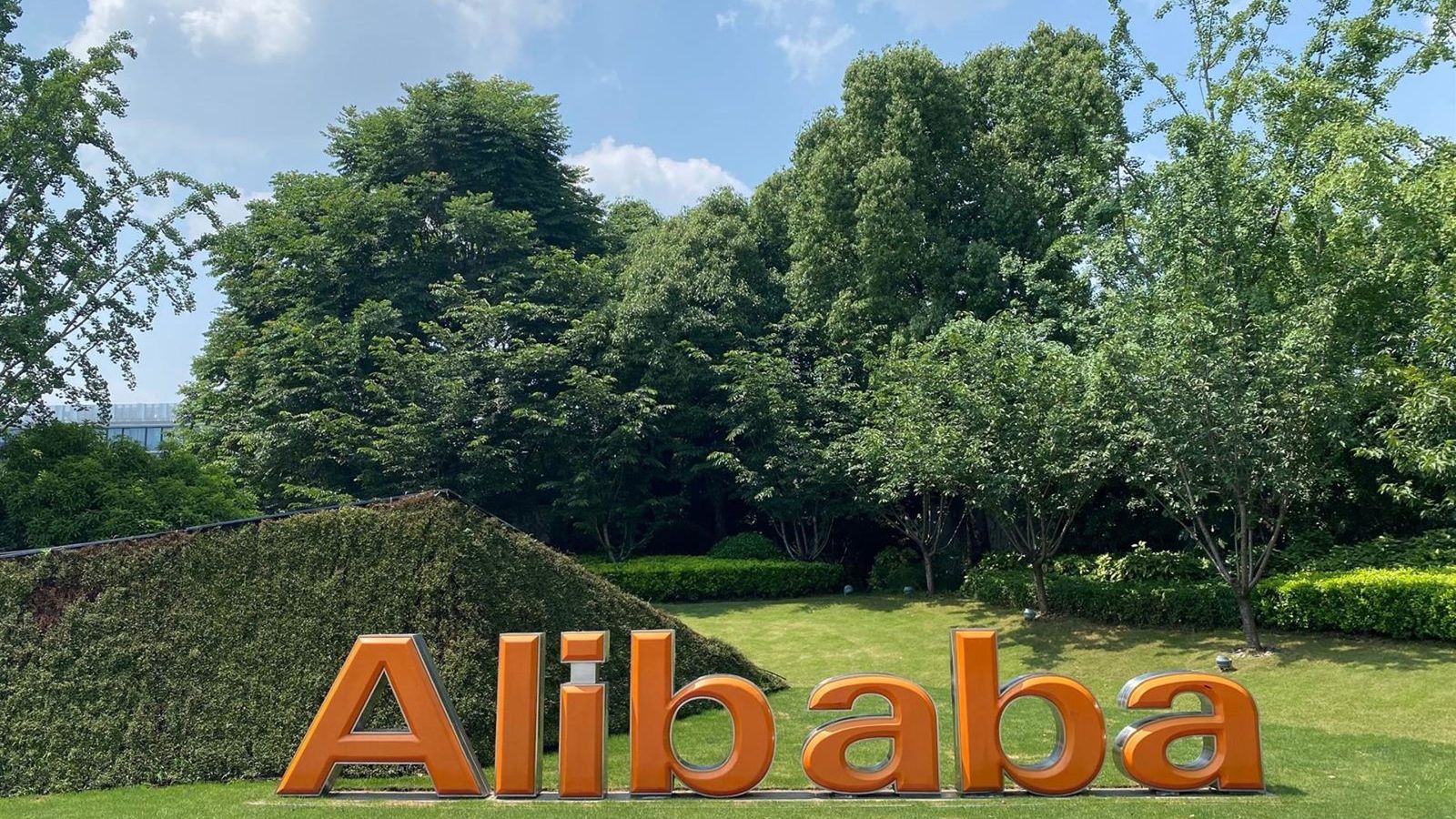 Alibaba processa Pentágono para remover rótulo de empresa militar — e frear danos comerciais