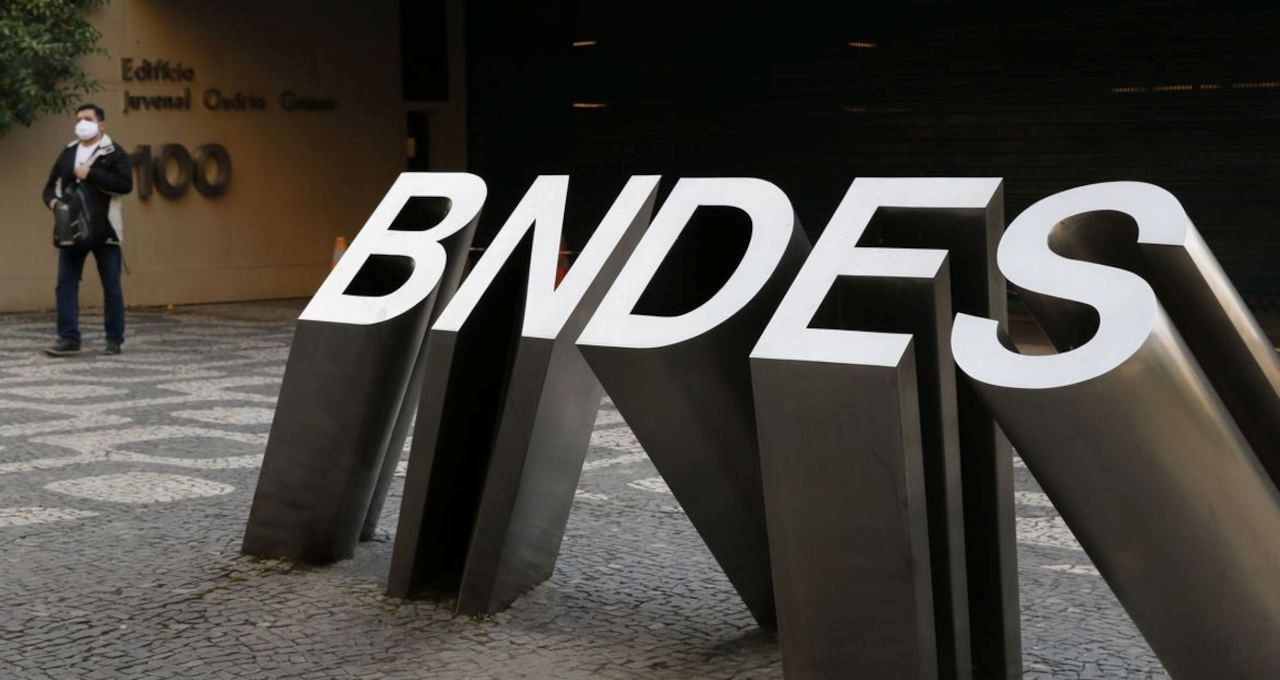 BNDES, da infraestrutura ao amparo: o novo edital para idosos