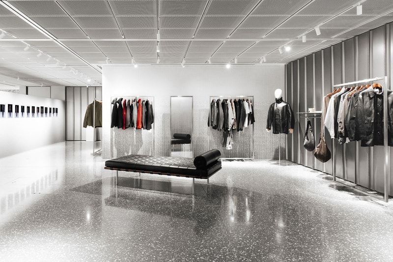 YOKE: Jean Arp inspira moda que desafia a forma em pop-up em Hong Kong