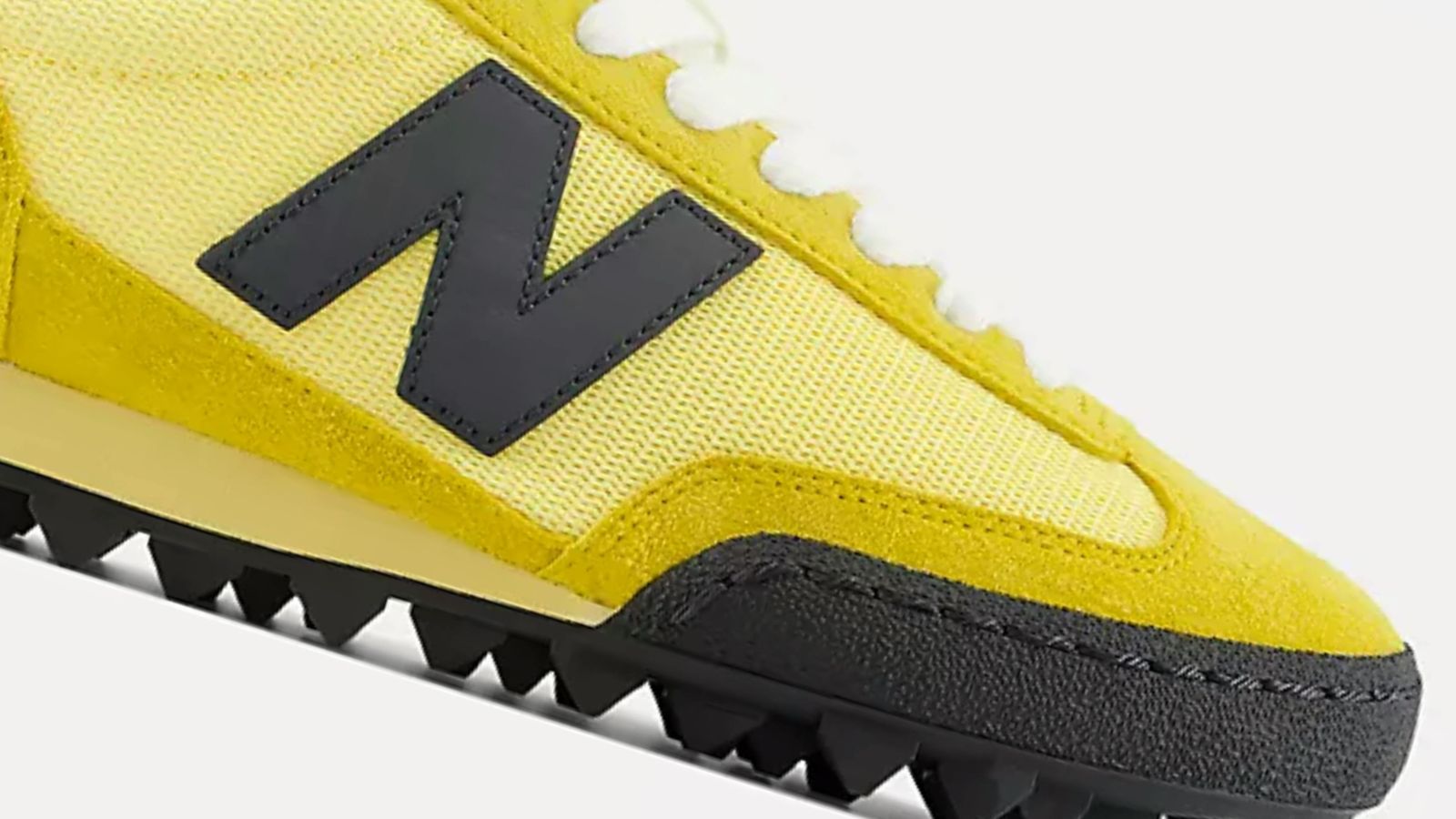 New Balance resgata modelo dos anos 80 e aposta na nostalgia agressiva