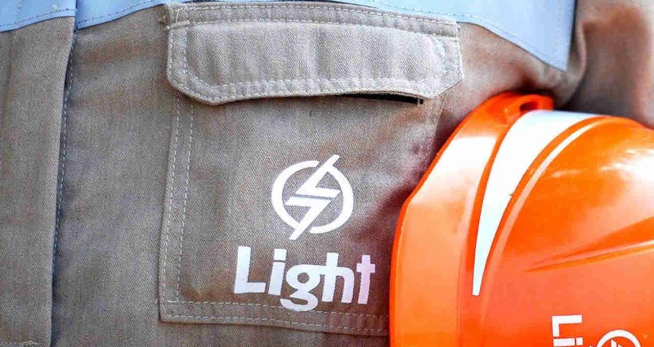 Itaú reduz fatia na Light para 4,99% em meio à recuperação judicial