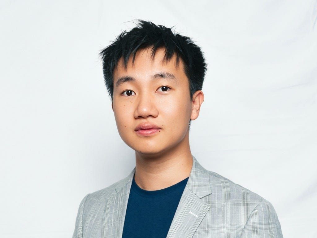 Estudante chinês une Tsinghua e Vale do Silício em busca de AGI