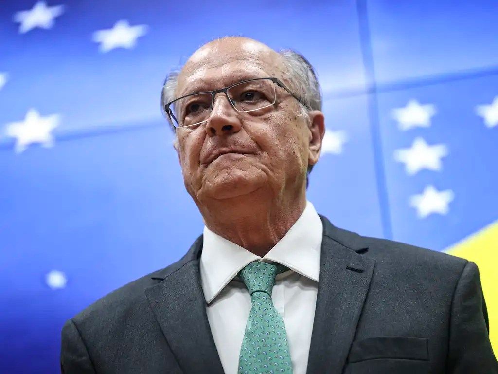 Alckmin sugere programa de aço nos moldes do Presiq para novo governo Lula