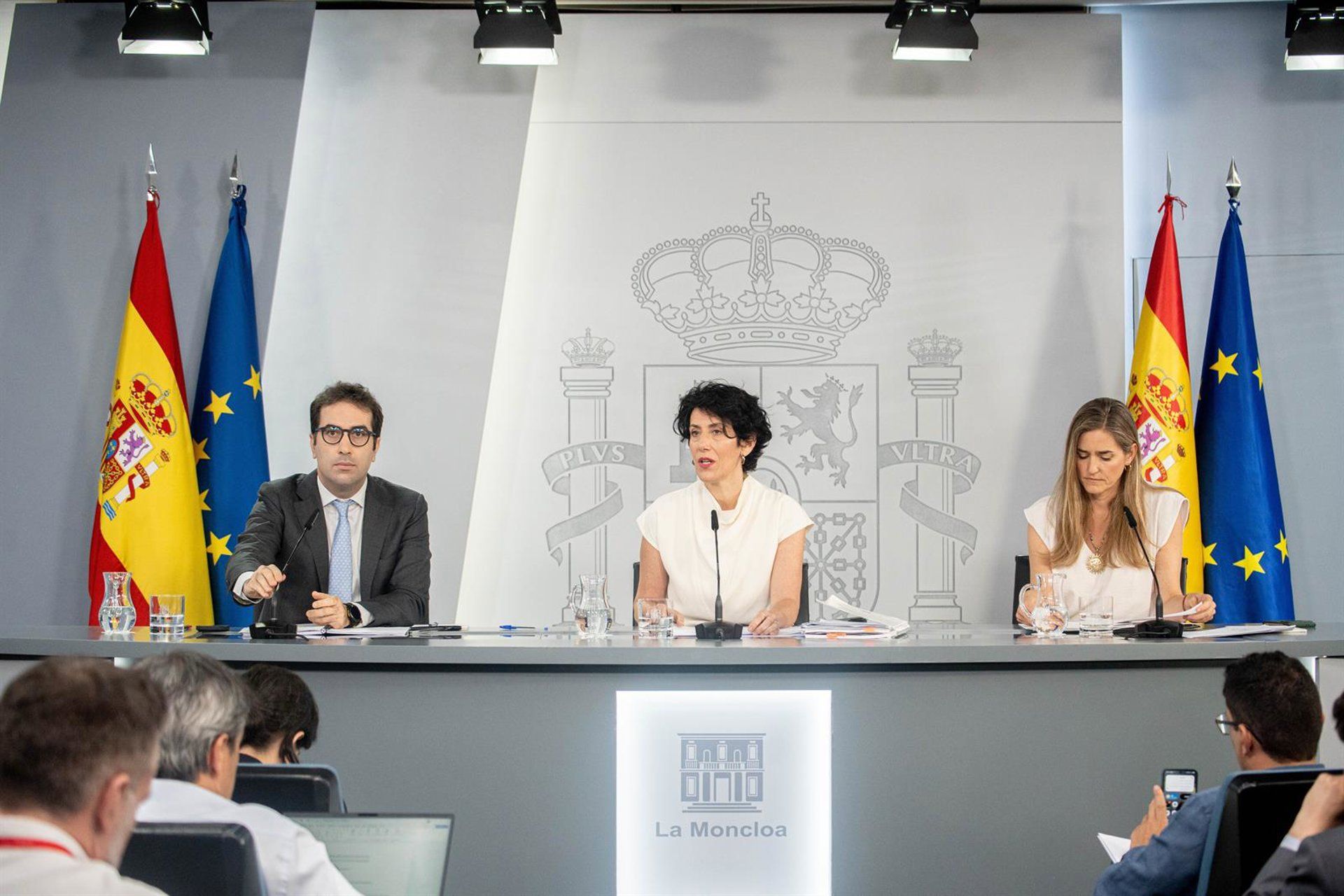 Espanha elimina imposto sobre energia e mantém subsídio aos combustíveis até 2028