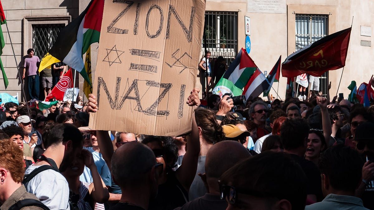 A aposta na Primeira Emenda: por que censura não salvará os judeus