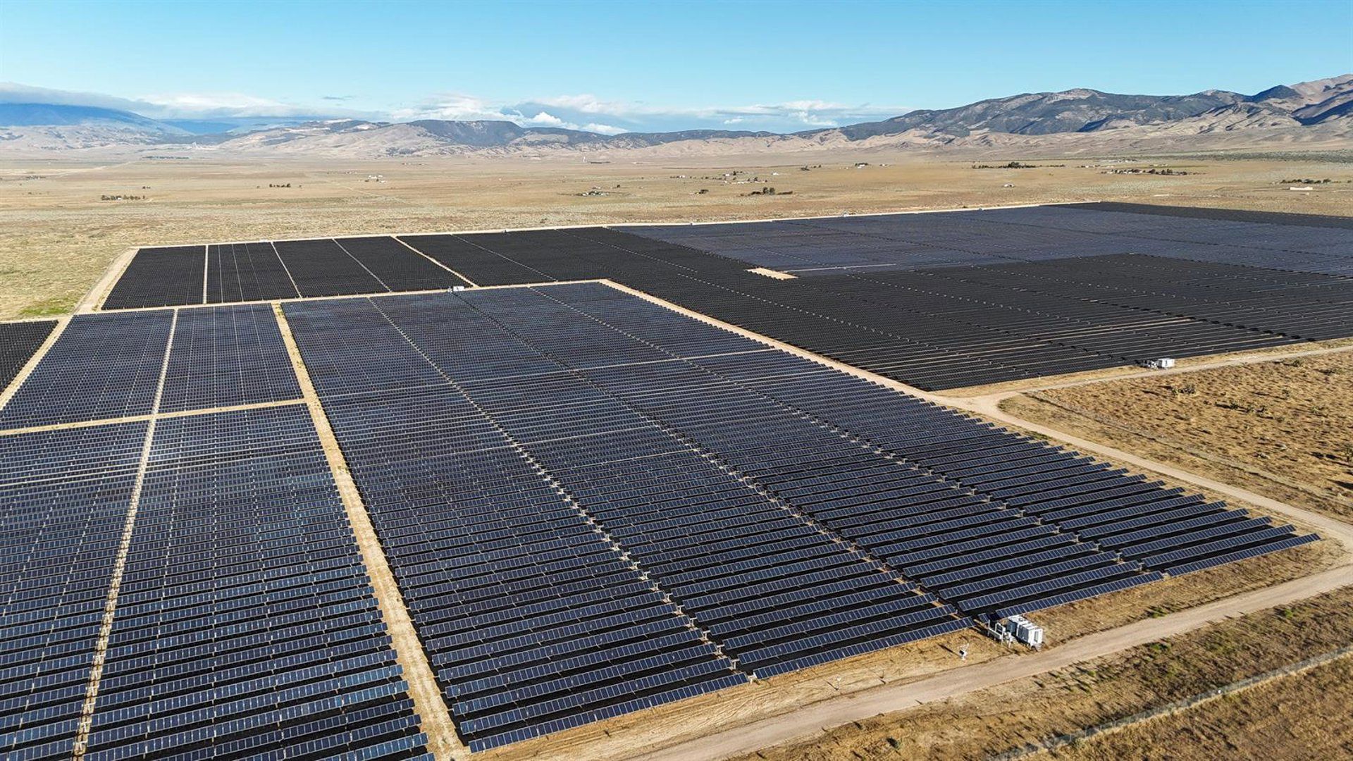 Matrix Renewables obtém US$ 1,3 bilhão para expandir portfólio solar nos EUA