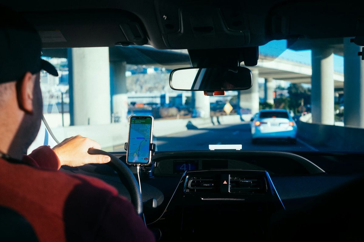 Seu Uber, um espião: o plano da Flock para vigiar as ruas