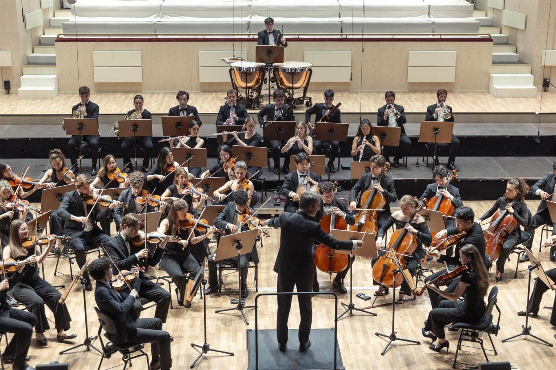 Telefónica e Reina Sofía usam IA para dar voz às emoções do público em concerto