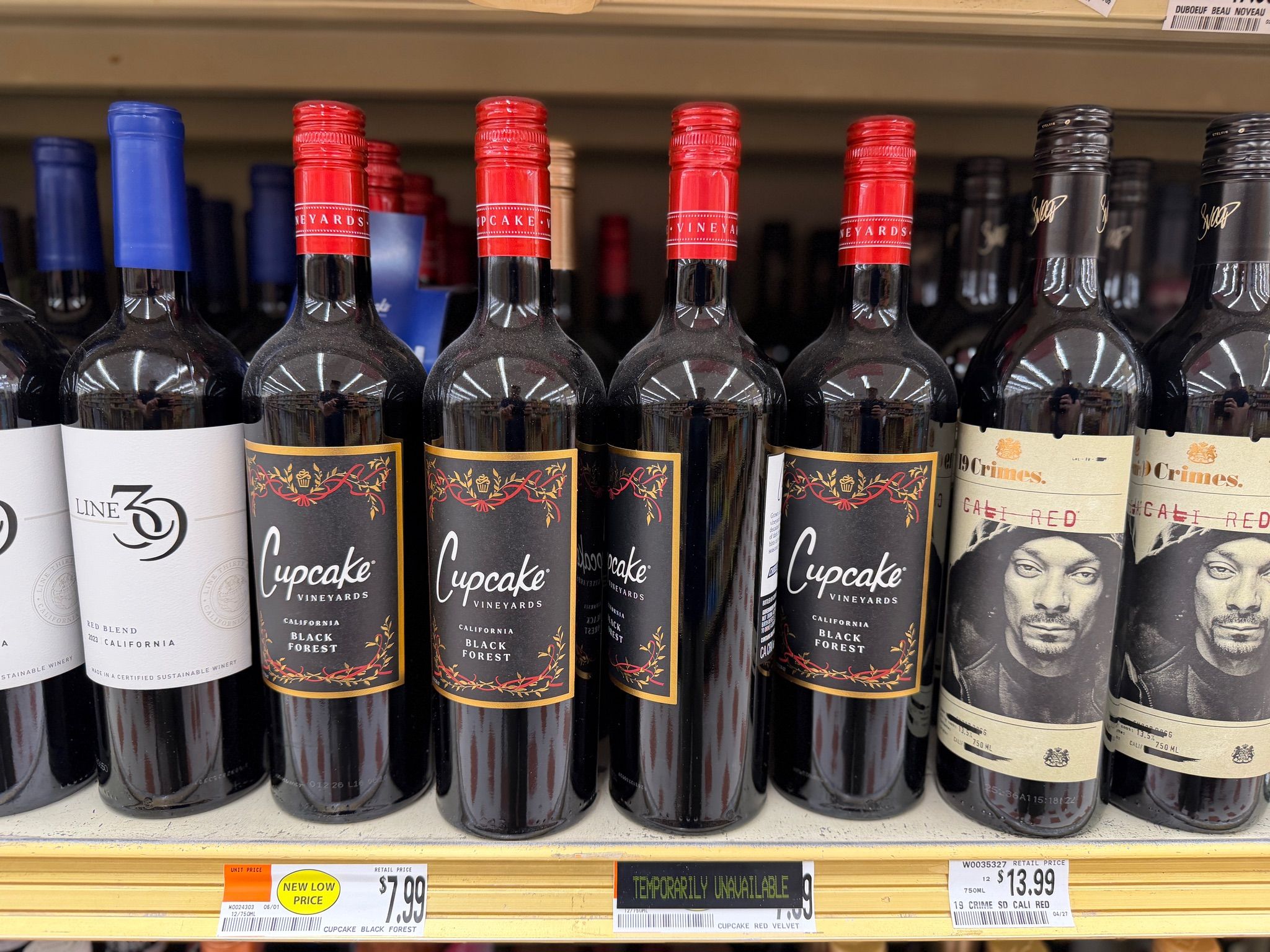 Marcas de vinho abandonam o elitismo e buscam a Geração Z na NASCAR e WWE