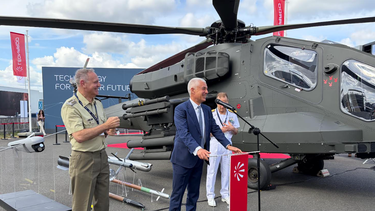 Leonardo avança em negociações para expandir frota de helicópteros AW249 na Itália