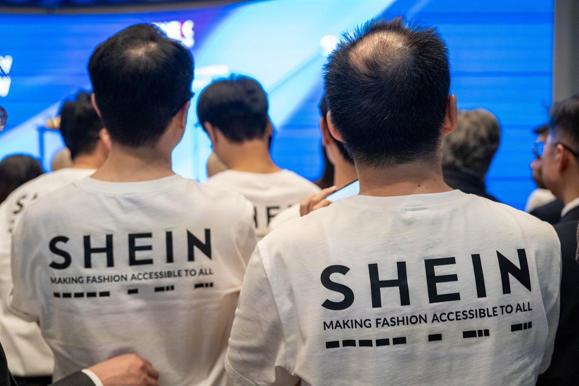 Shein: Lucro operacional despenca 66% e ações caem 10,7% em Hong Kong