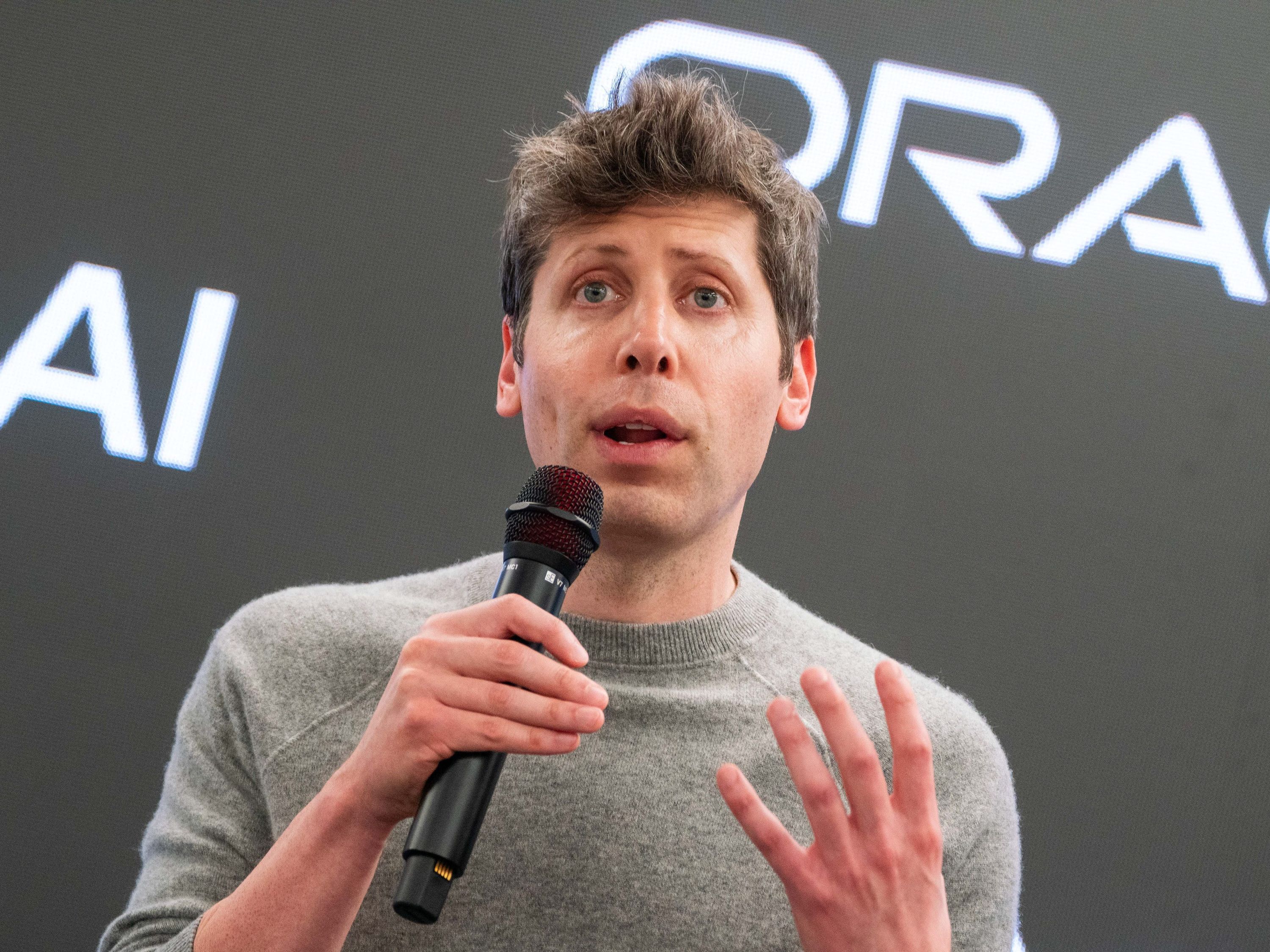 Consumo de 100 bilhões de tokens na OpenAI expõe crise de orçamento em IA