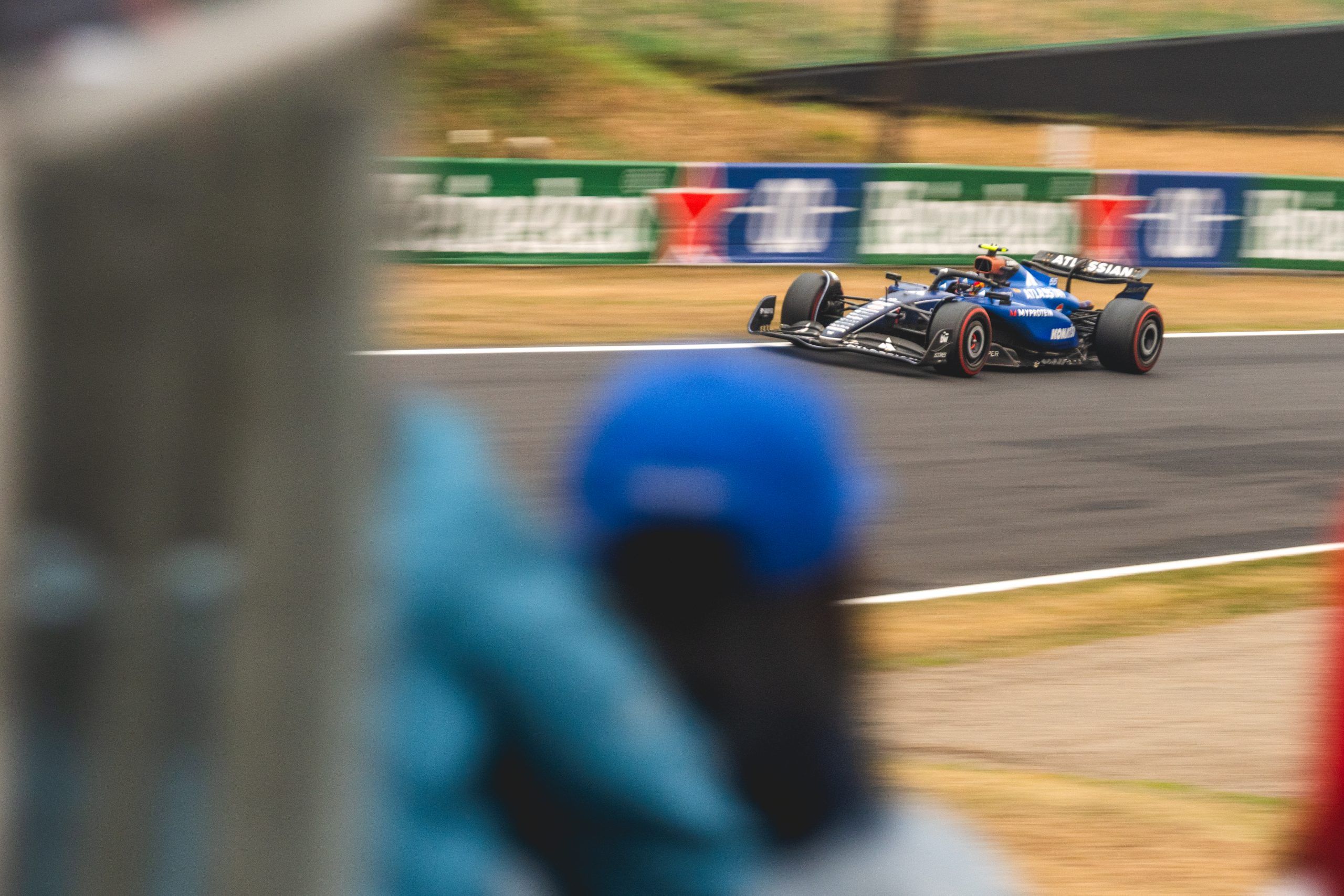 Toyota GR GT: O supercarro que reacende a paixão por máquinas de corrida