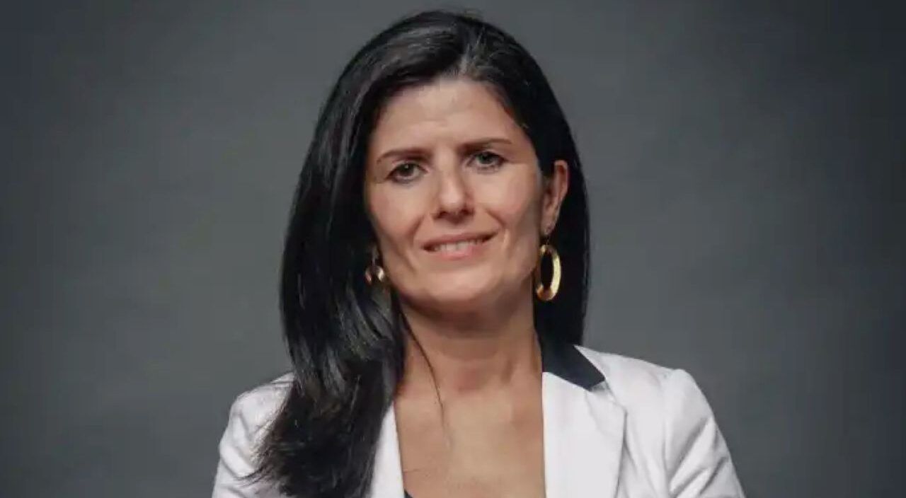 Zeina Latif: Ajuste fiscal no Brasil foca em conter gastos, não cortes