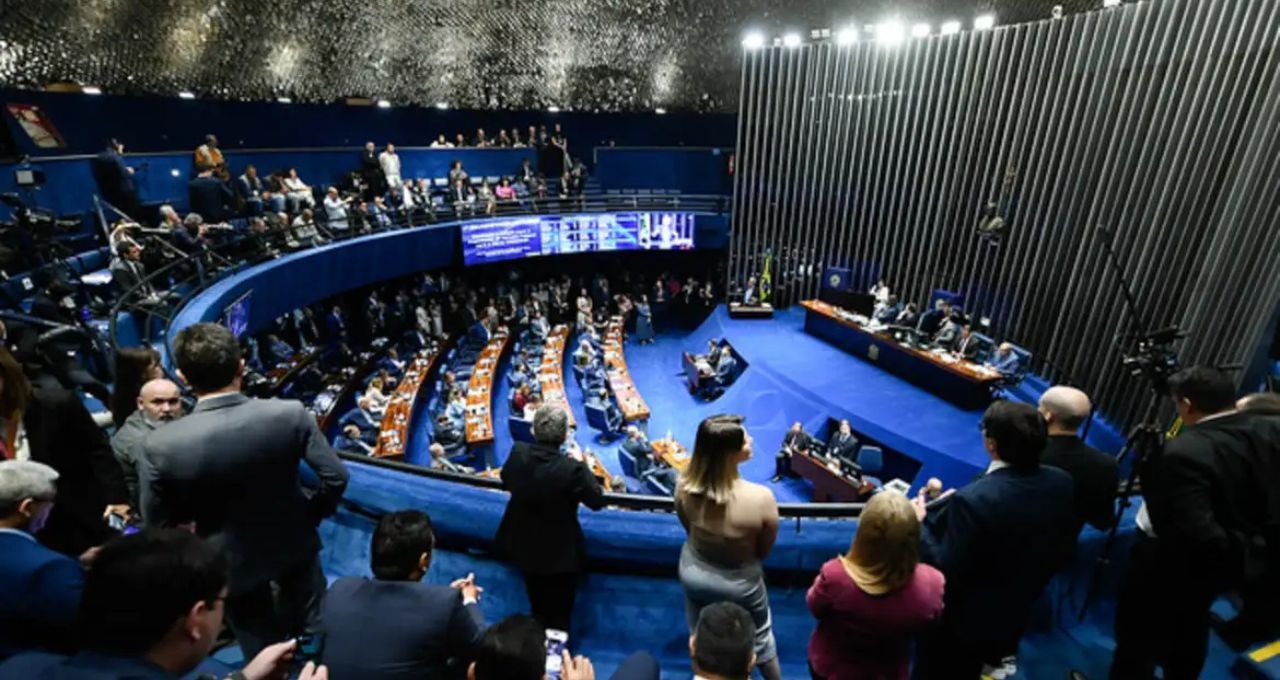Pix Pensão avança no Senado para automatizar cobrança de alimentos