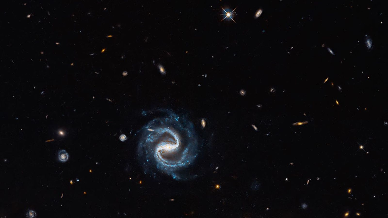 Hubble prepara o caminho para o Telescópio Roman com lentes gravitacionais