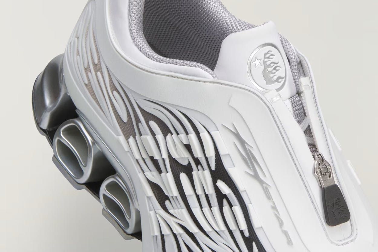 A Adidas resgata 2001. A Hellstar botou fogo