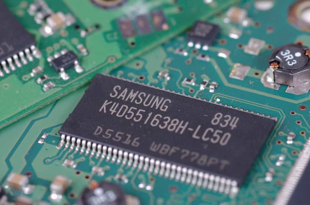 Demanda por chips de IA eleva lucro da Samsung em 18 vezes