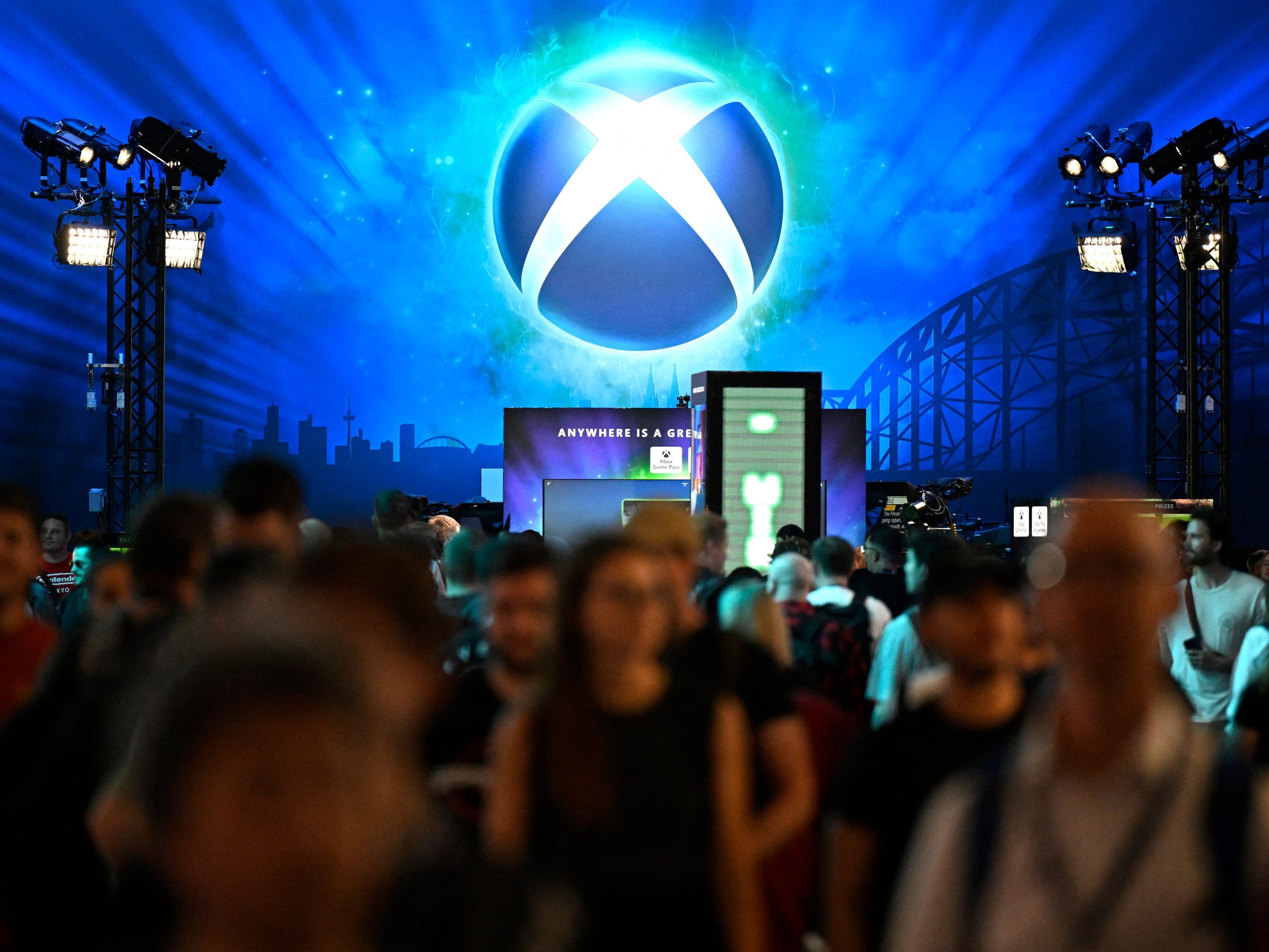 Asha Sharma anuncia corte de 3.200 vagas no Xbox — e admite que negócio não é saudável