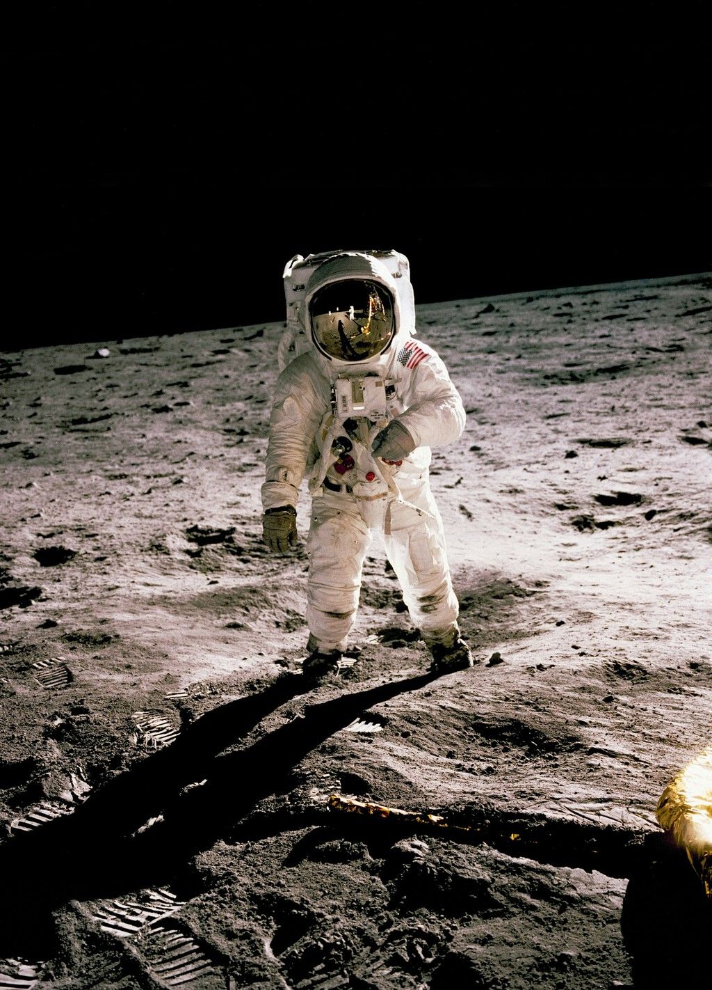 NASA paga US$ 150 mil para evitar que astronautas virem 'condensadores' na Lua