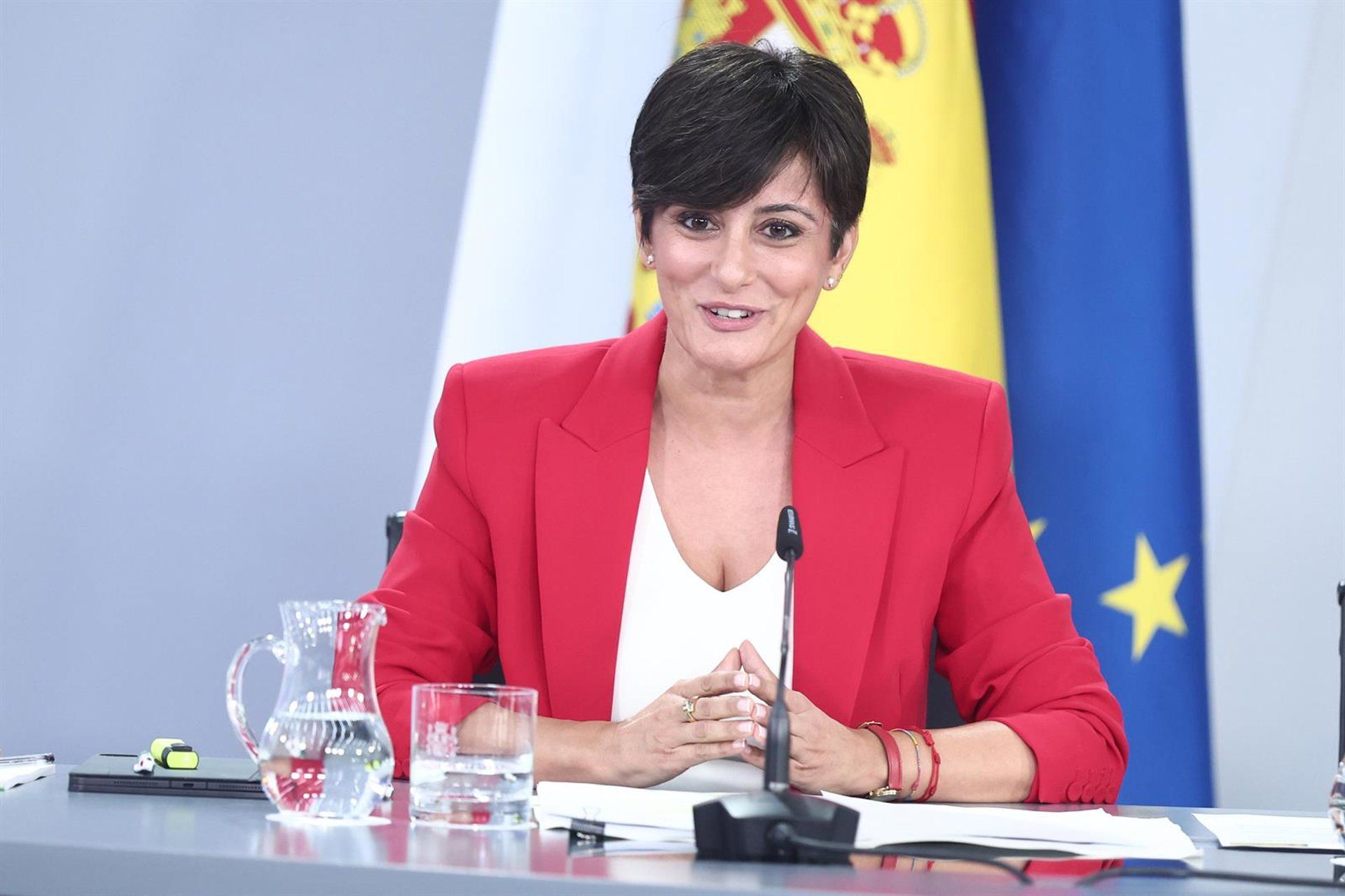 Ministra pede debate sobre decreto de habitação antes de voto no Congresso