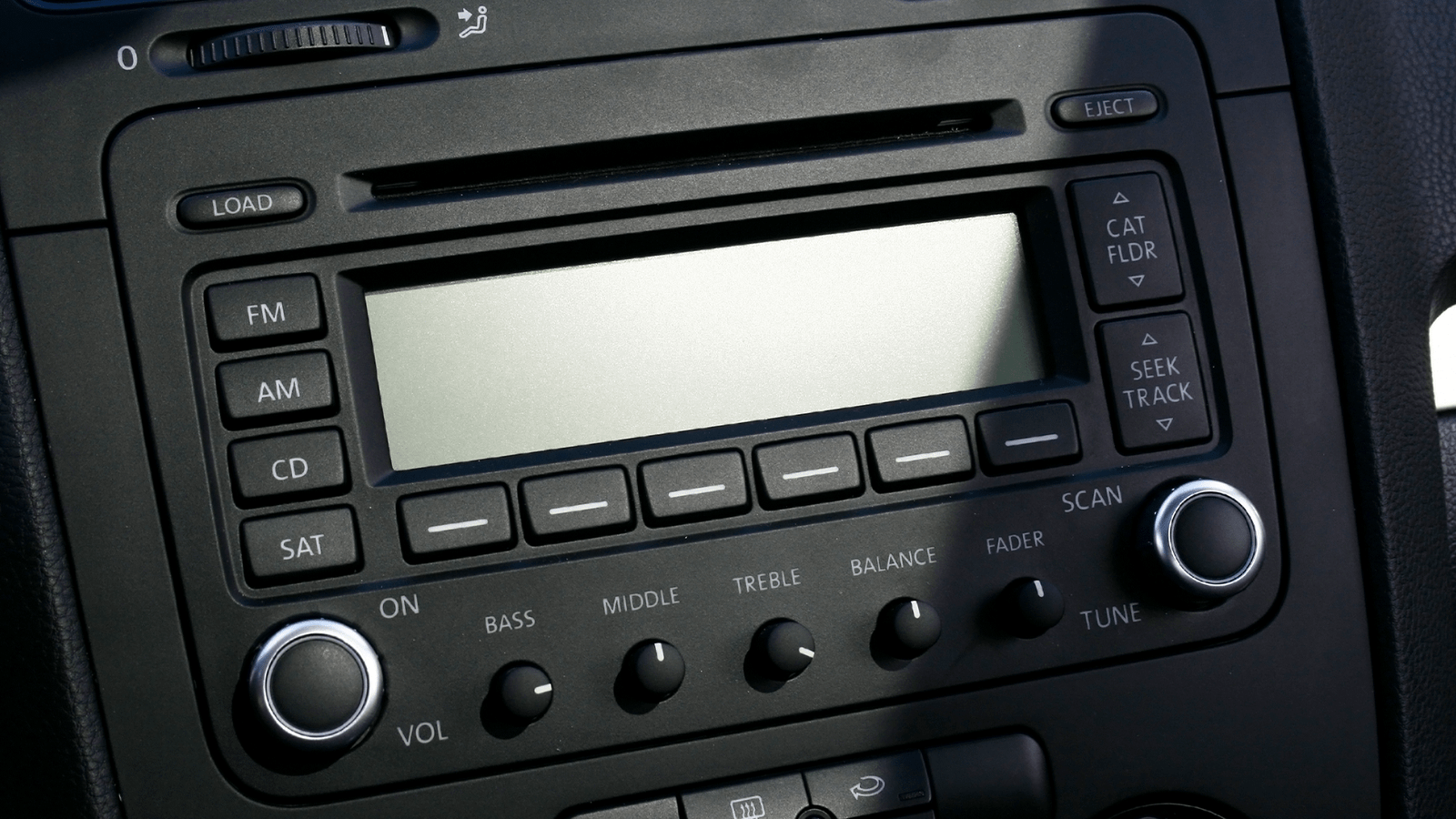 Congresso americano avança com projeto que obriga rádio AM em veículos novos