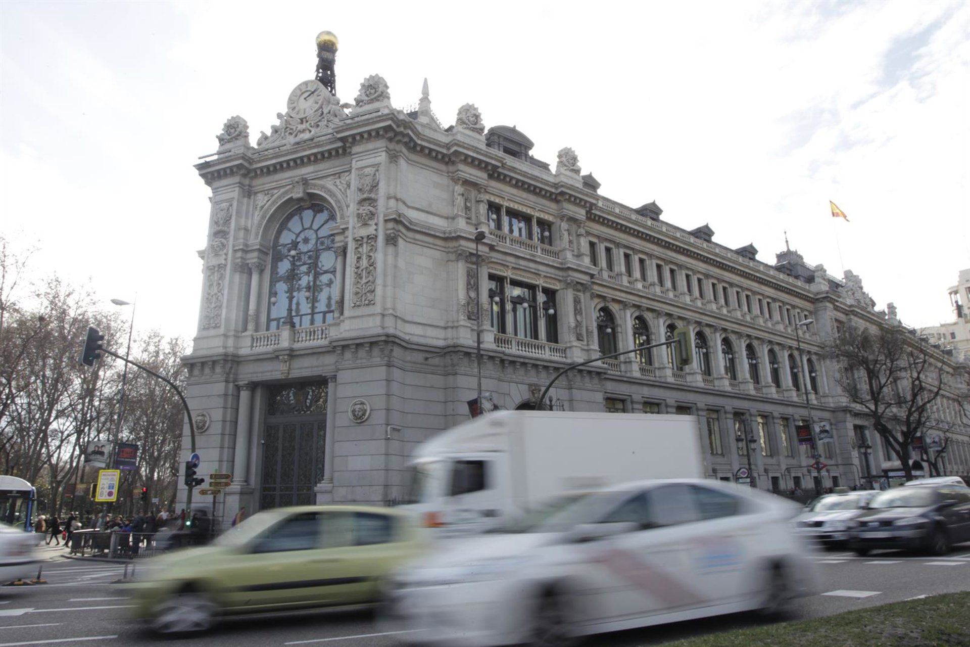 Banco de Espanha alerta para risco de correção abrupta em ações de IA