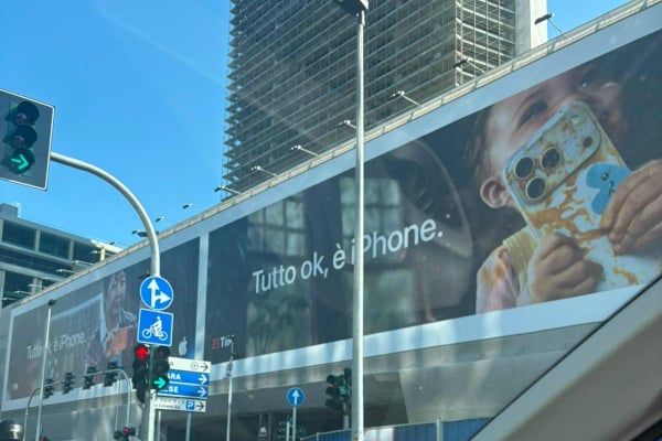 O outdoor da Apple que a Itália não perdoou
