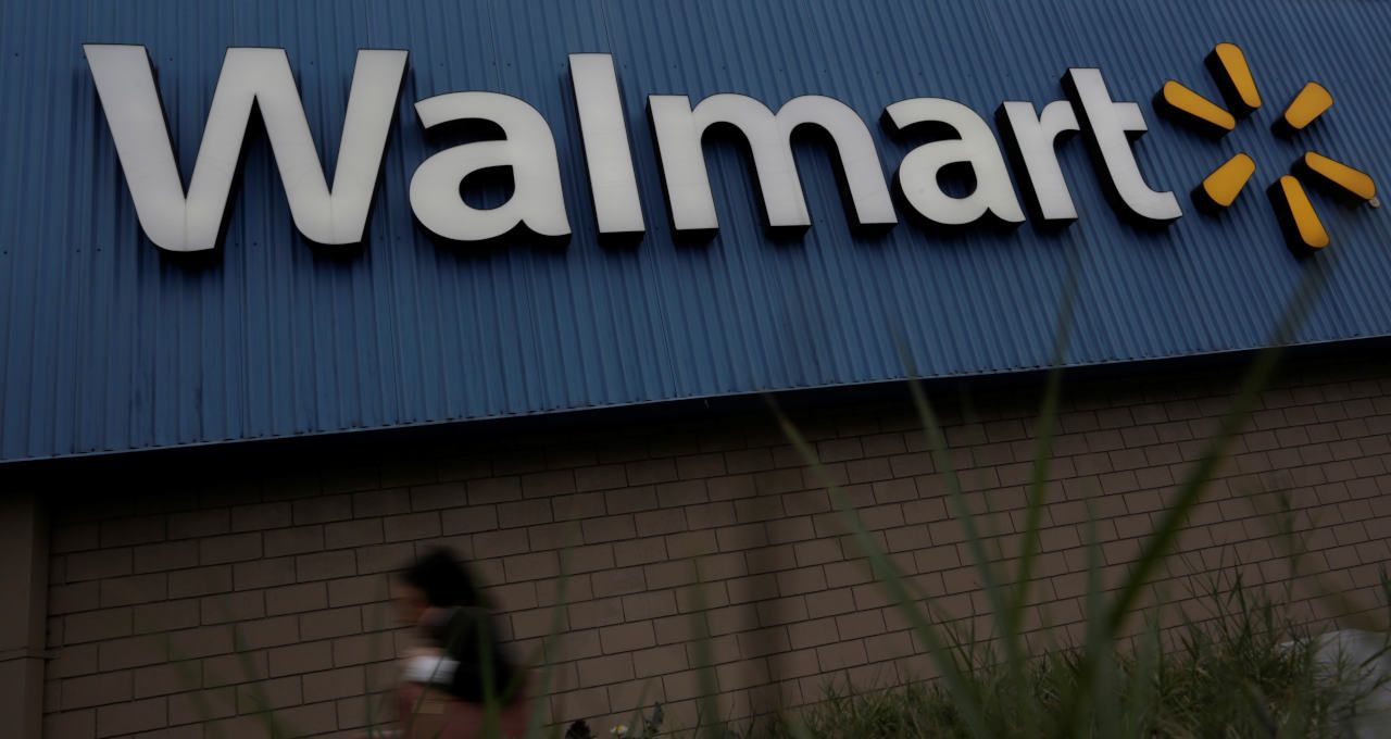 Trump pressiona Walmart e exige redução de preços em itens essenciais