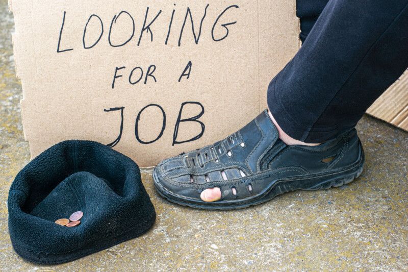 Trabalho remoto trava contratação de jovens profissionais — aponta Federal Reserve