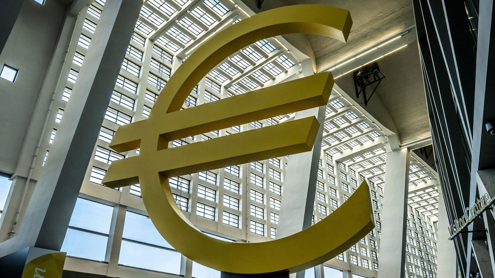 Euro digital: risco de fraude expõe consumidores, alertam entidades
